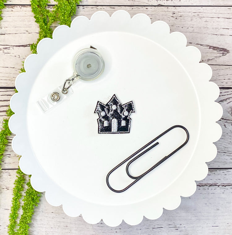 Haunted House Feltie Badge Clip, Bookmark, or Magnet