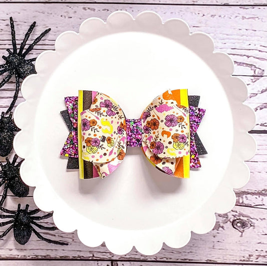 Witchy Triple Loop Bow