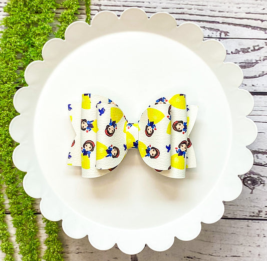 Apple Princesses Classic Bow