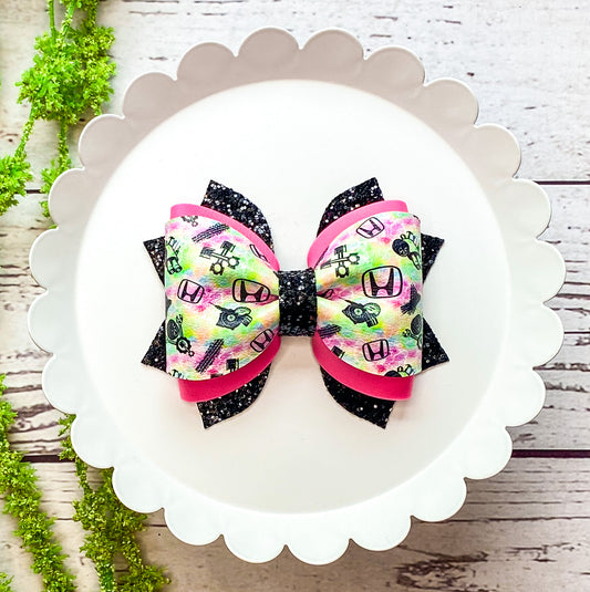Car Lover Pinch Bow